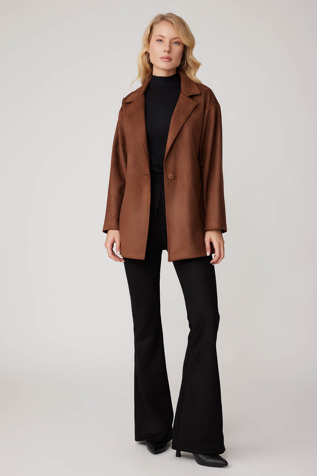 SUEDE JACKET WITH SINGLE BUTTON POCKET