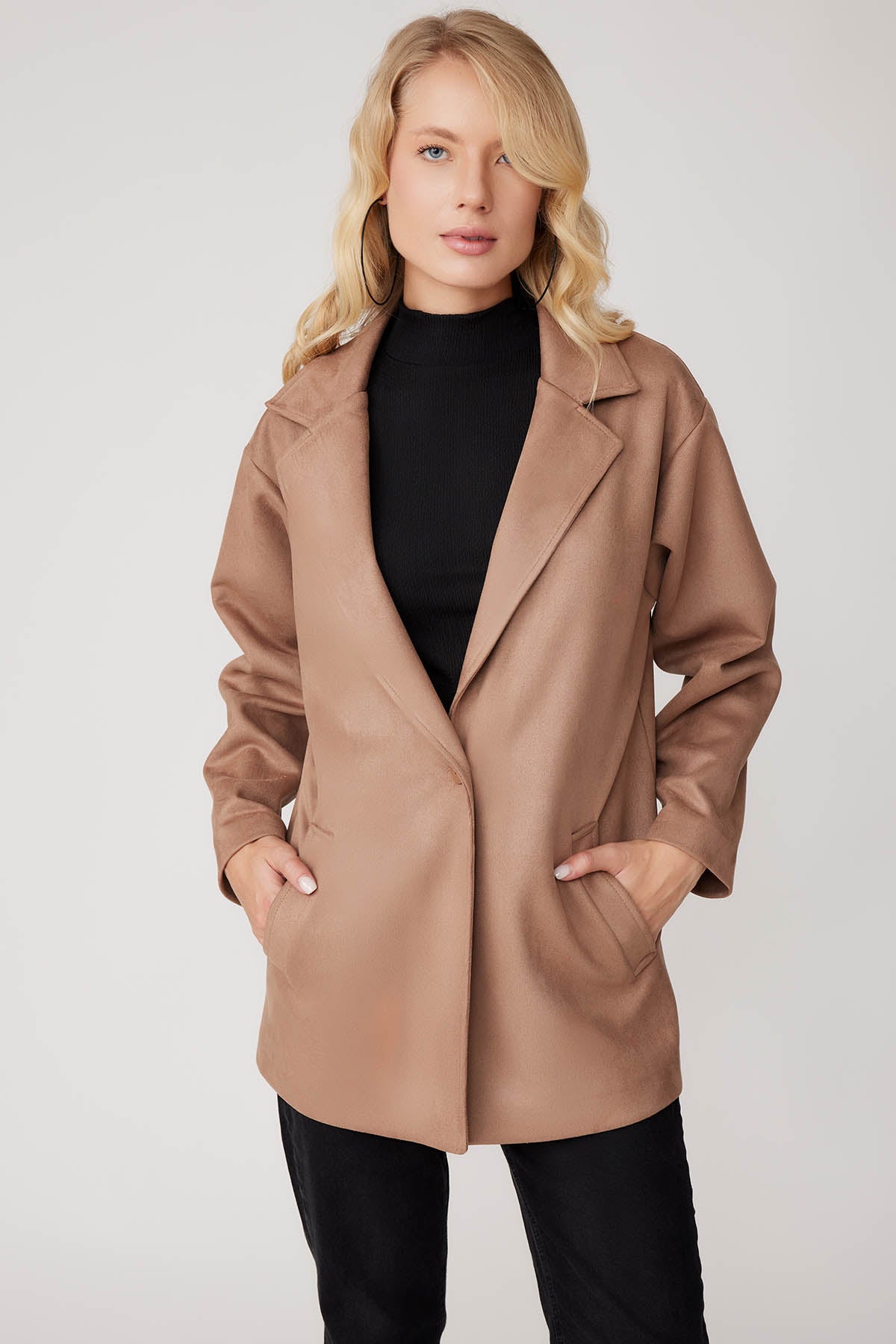 SUEDE JACKET WITH SINGLE BUTTON POCKET