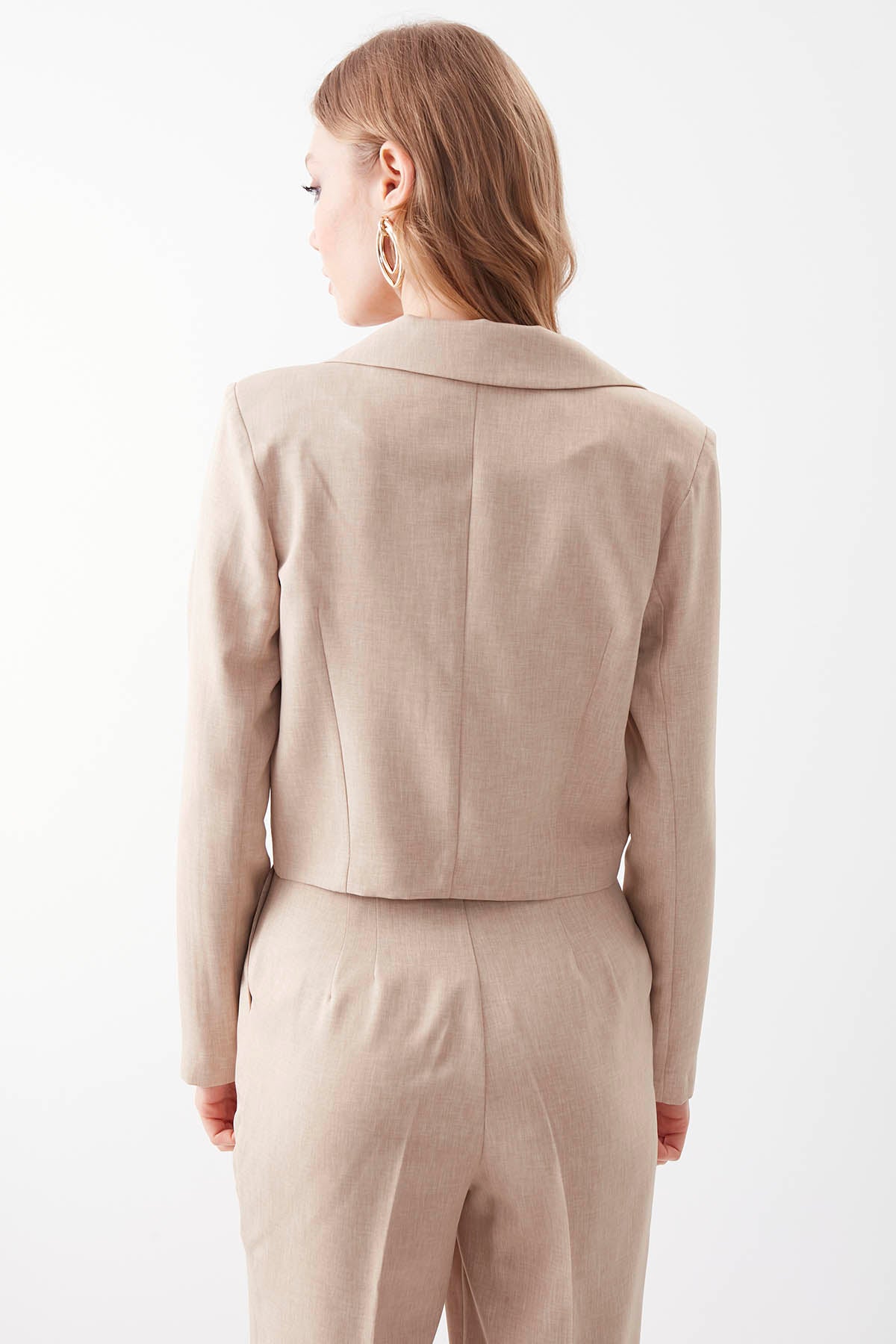 ONE BUTTON CROP JACKET