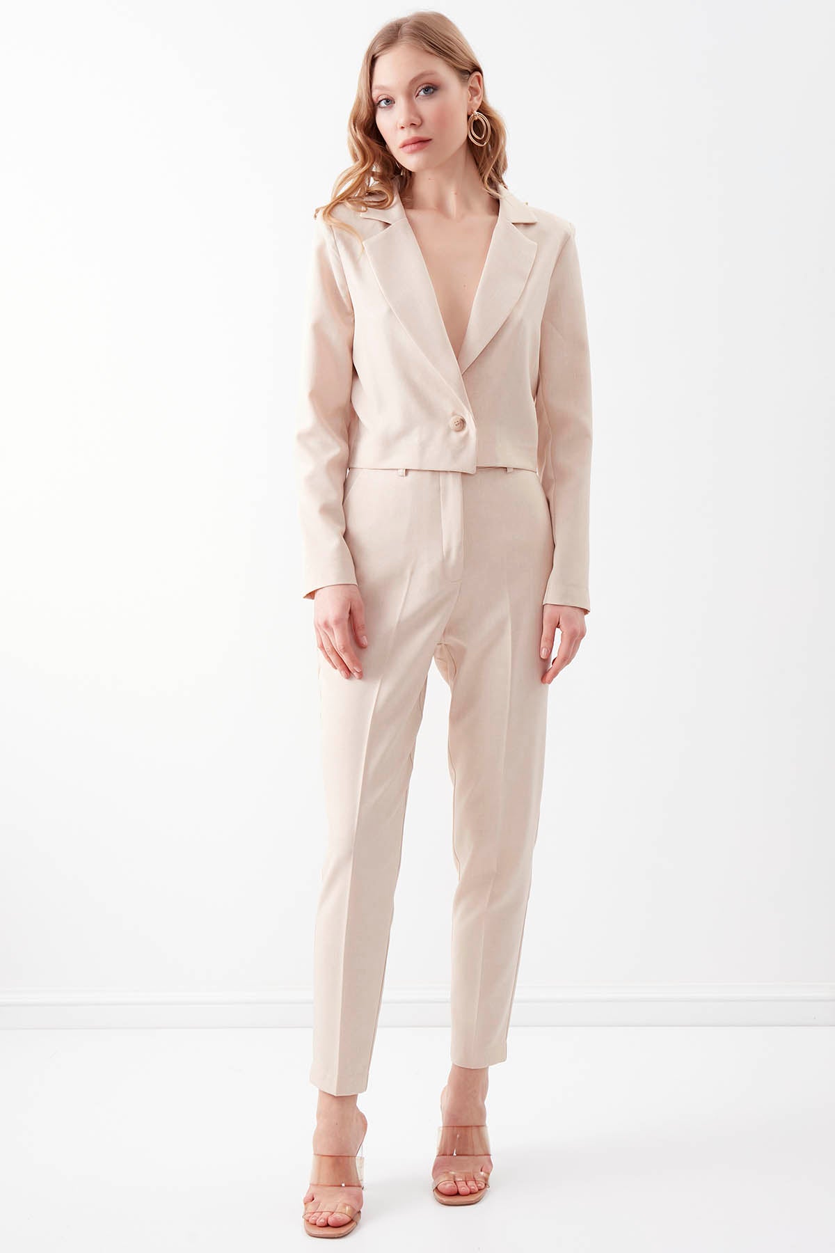 ONE BUTTON CROP JACKET
