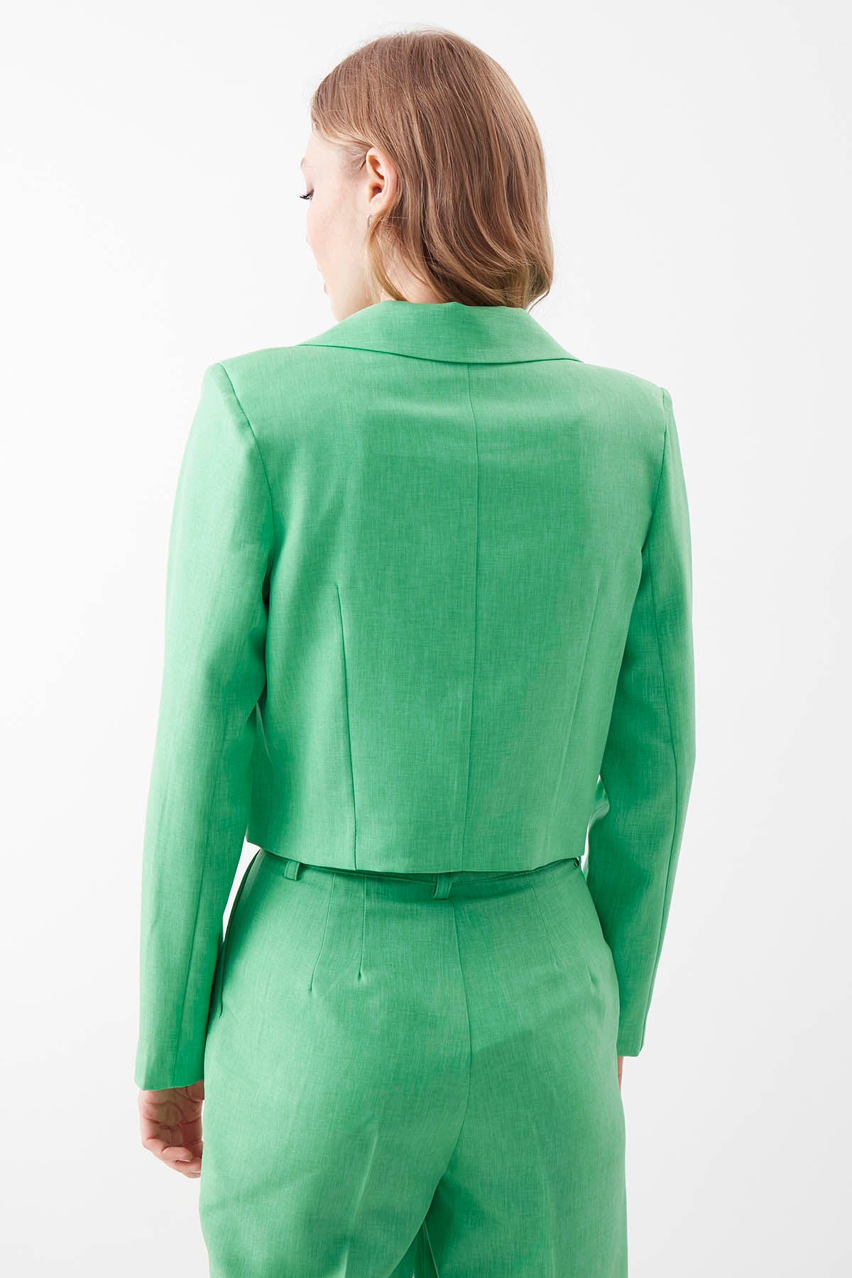 ONE BUTTON CROP JACKET