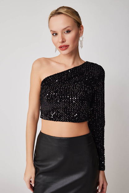 ONE SHOULDER CROP BLOUSE