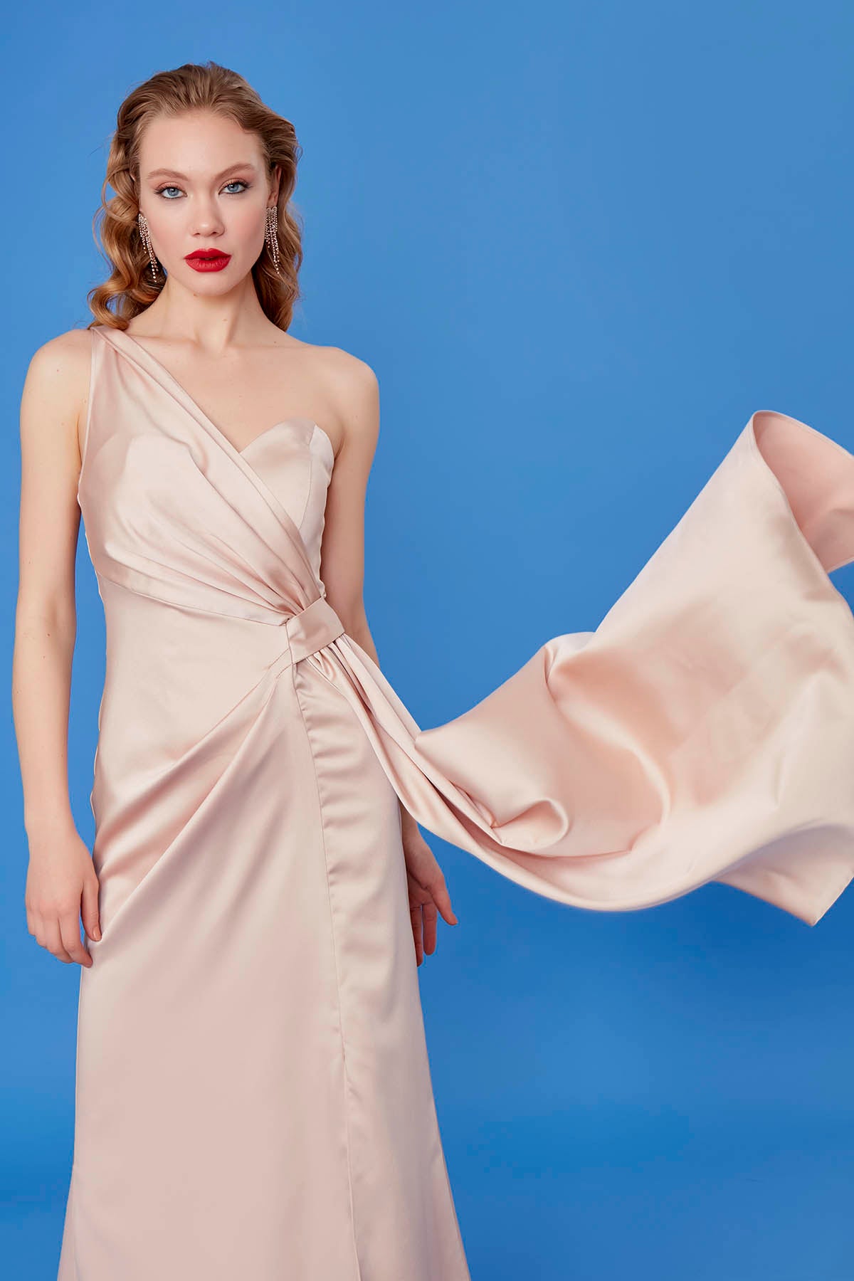 ONE SHOULDER LONG SATIN DRESS