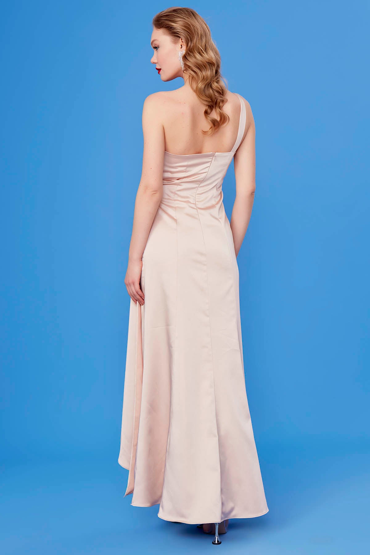 ONE SHOULDER LONG SATIN DRESS