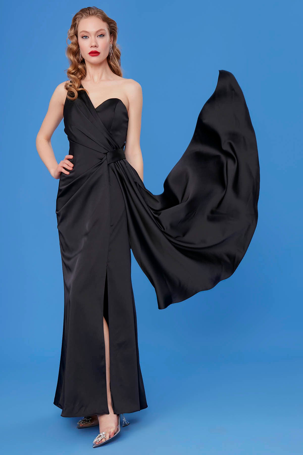 ONE SHOULDER LONG SATIN DRESS