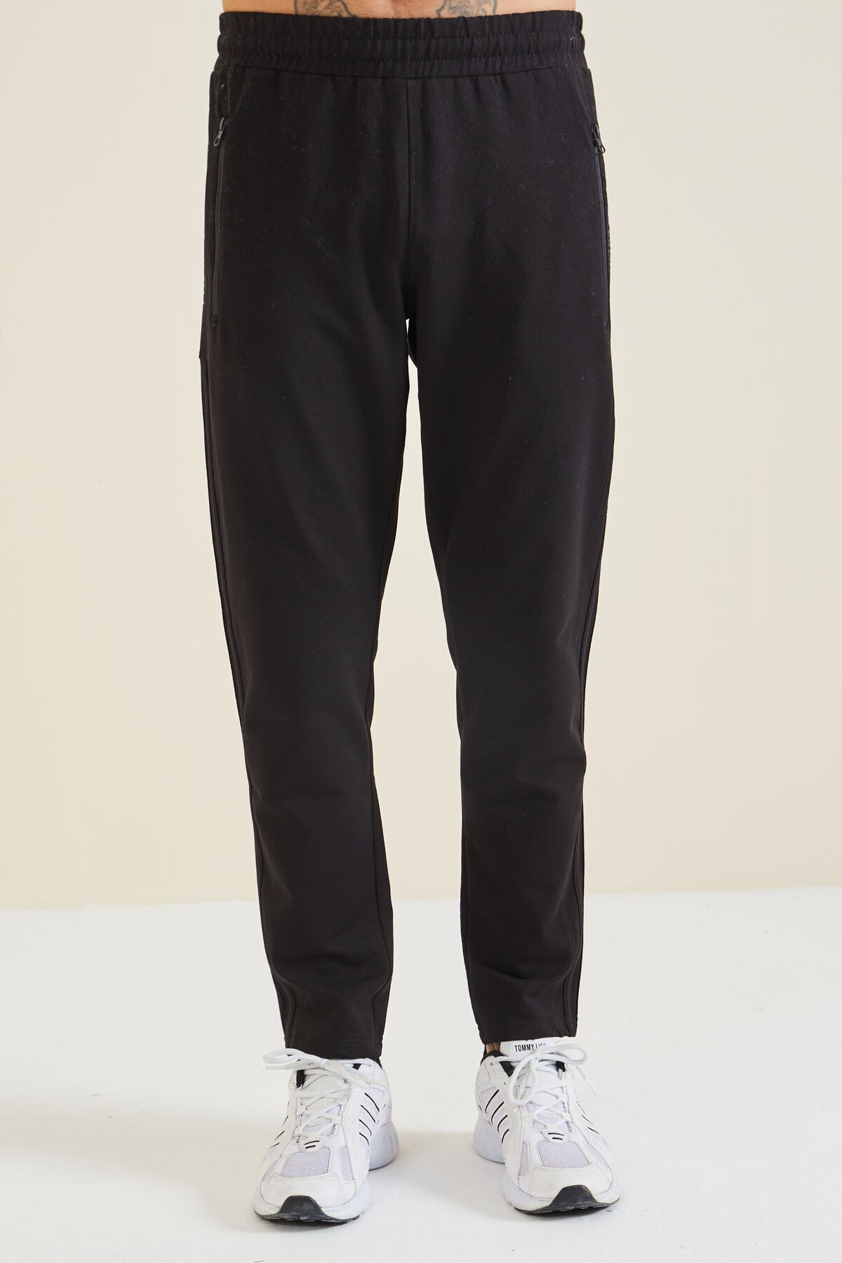 Black Printed Double Striped Slim Fit Jogger Men's Tracksuit Bottom - 84780