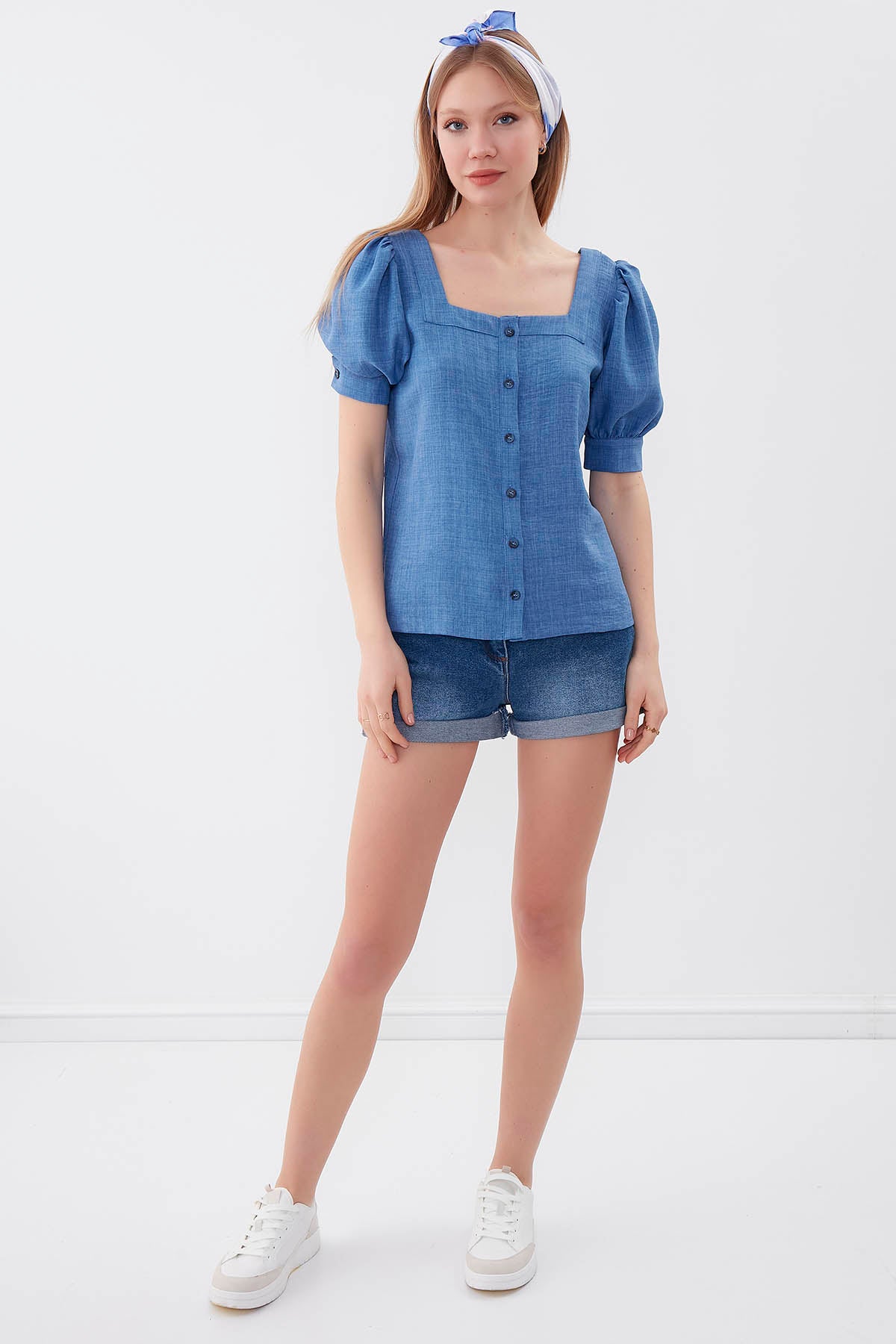 U-COLLAR LOOSE SLEEVE BUTTON BLOUSE