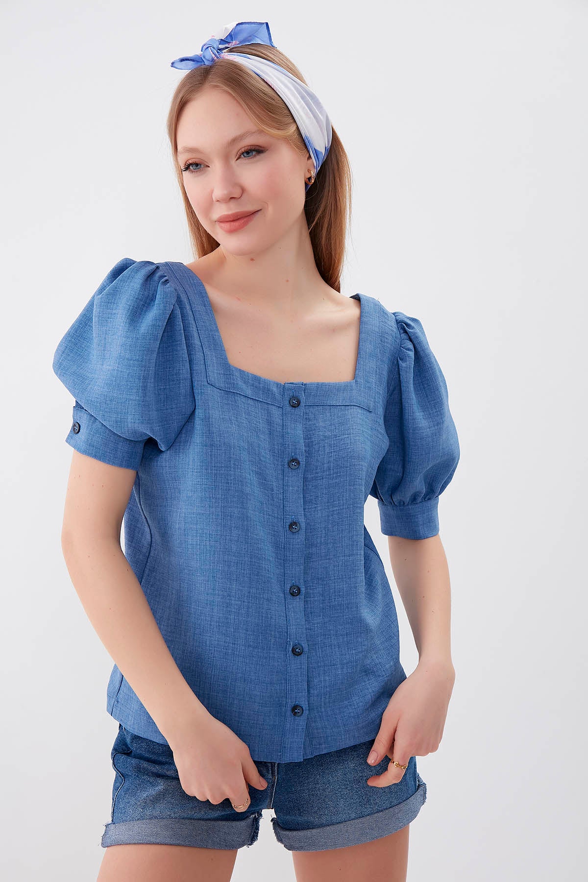 U-COLLAR LOOSE SLEEVE BUTTON BLOUSE