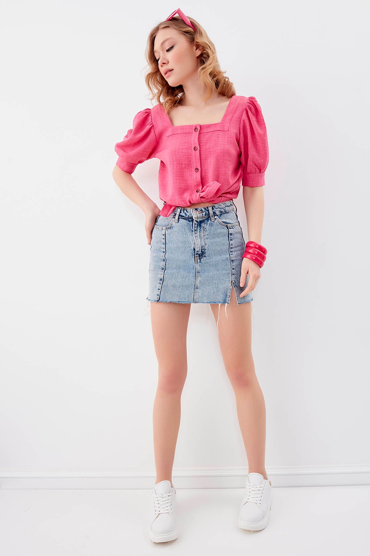 U-COLLAR LOOSE SLEEVE BUTTON BLOUSE