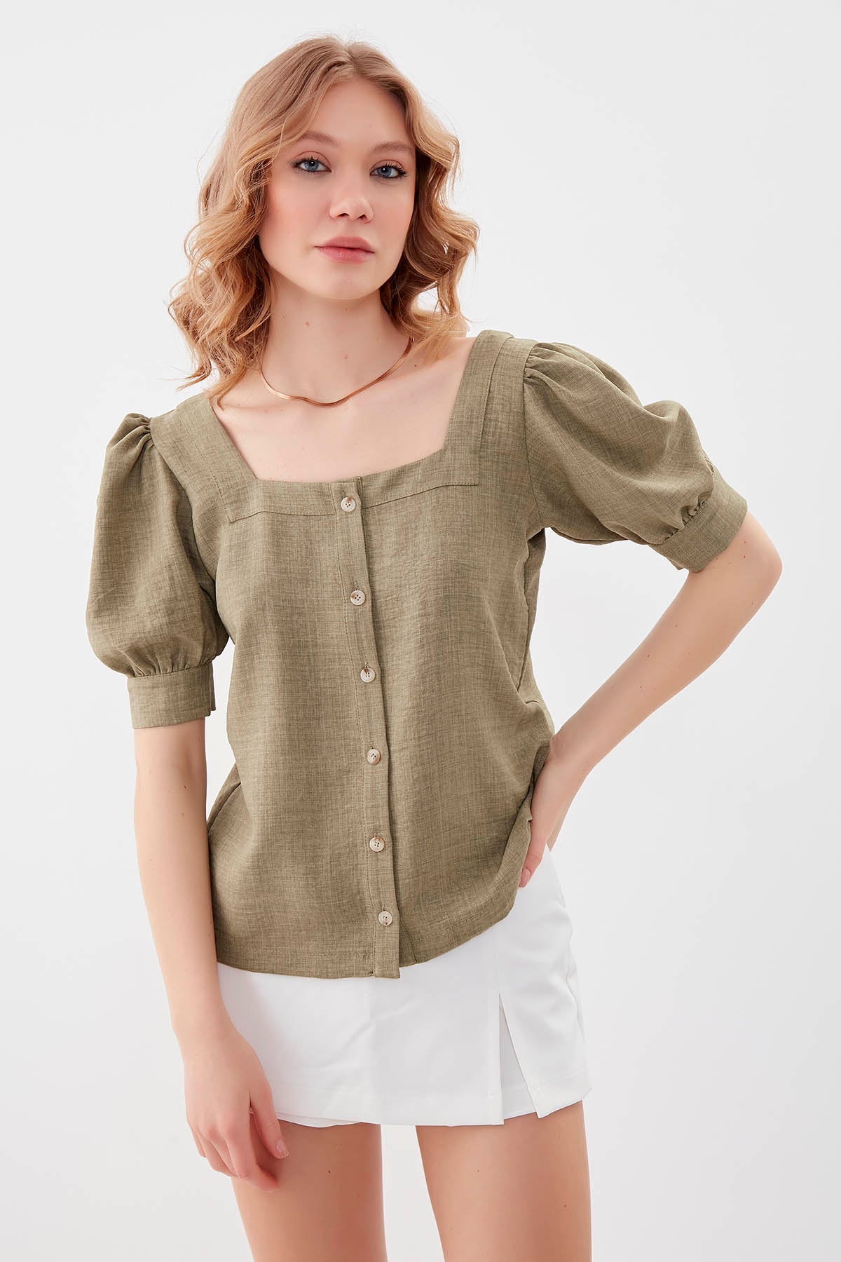 U-COLLAR LOOSE SLEEVE BUTTON BLOUSE