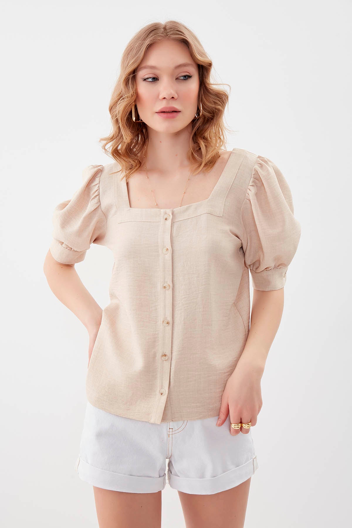 U-COLLAR LOOSE SLEEVE BUTTON BLOUSE