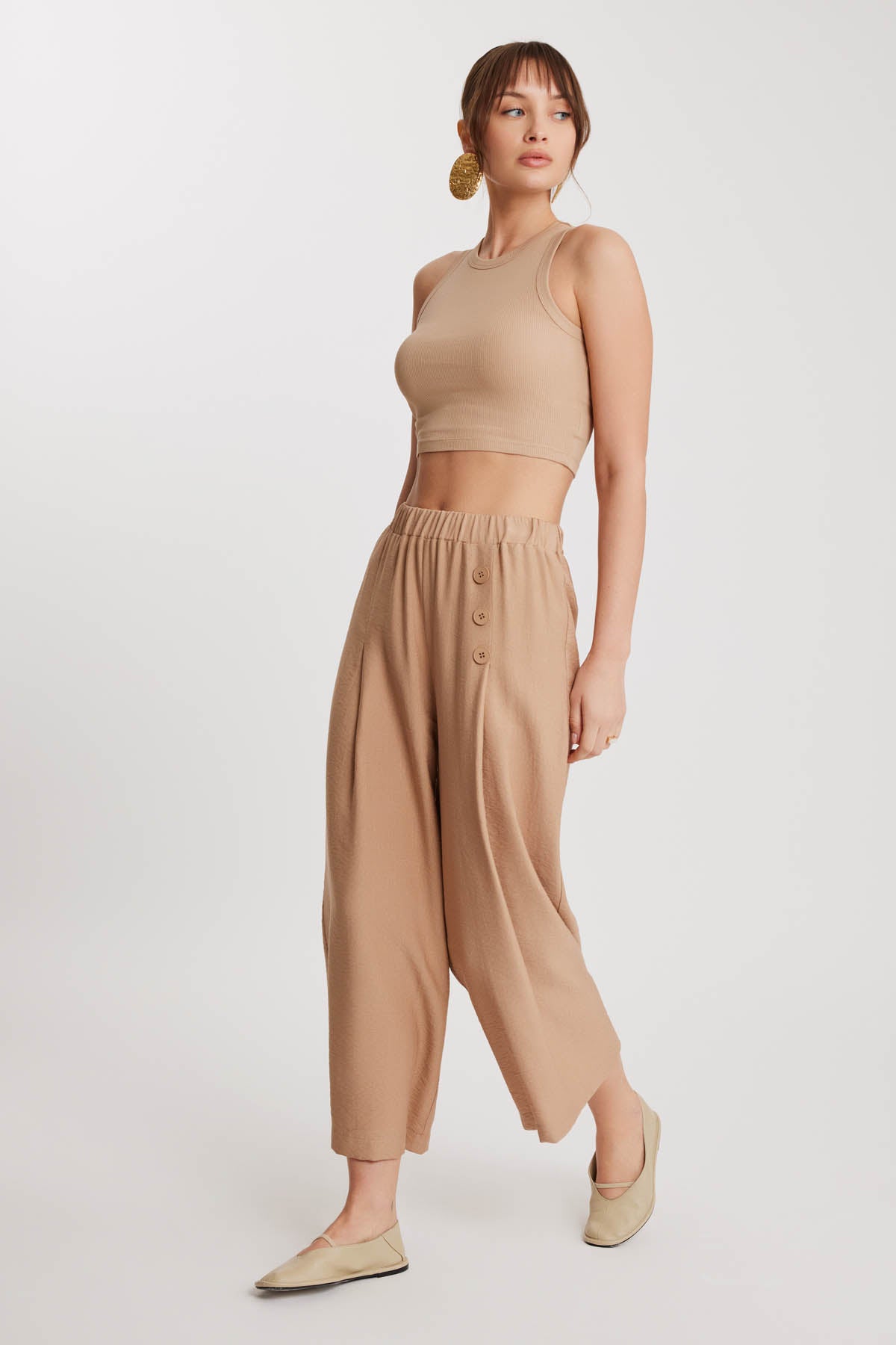 TRI-BUTTON WIDE BATCH PLEATED TROUSERS
