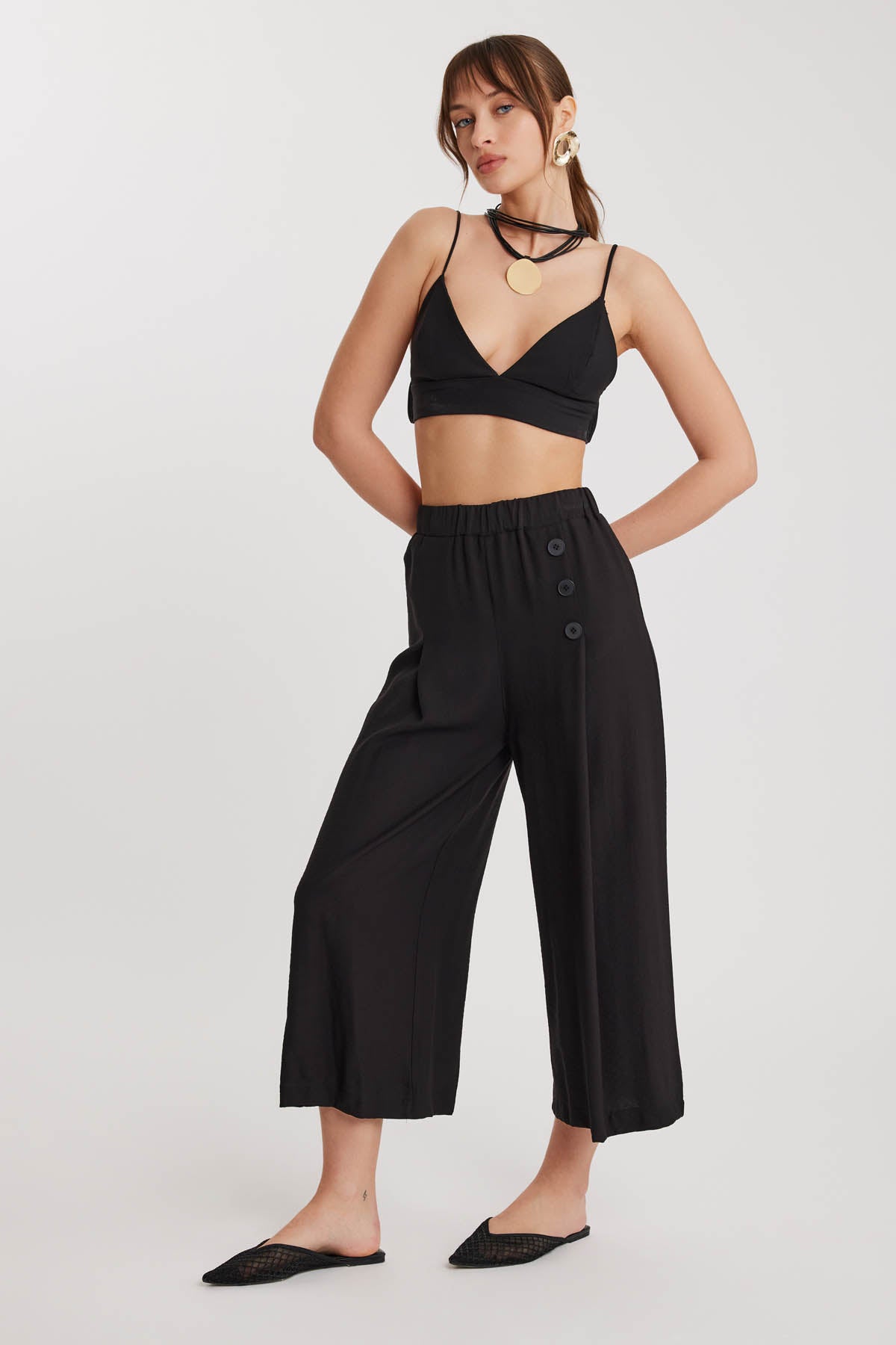 TRI-BUTTON WIDE BATCH PLEATED TROUSERS