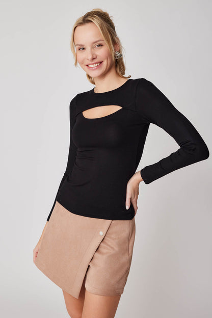 LONG SLEEVE BLOUSE WITH CLEAVAGE