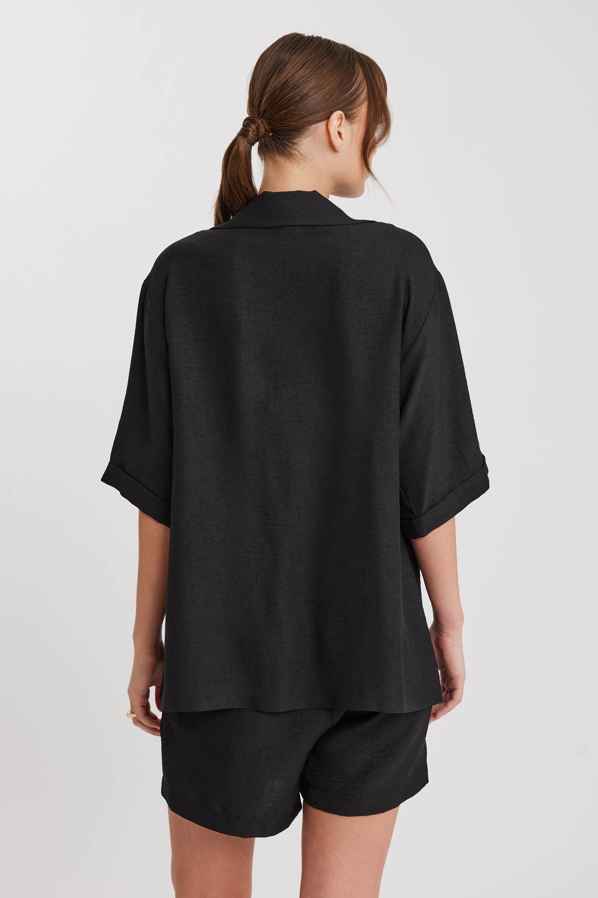 LONG COLLAR DETAILED LOW SHOULDER JACKET