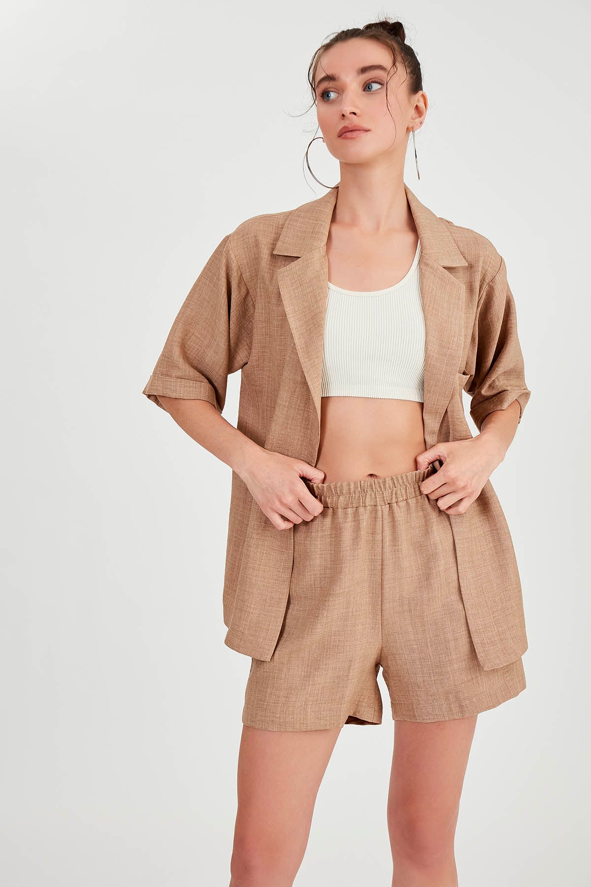 LONG COLLAR DETAILED LOW SHOULDER JACKET