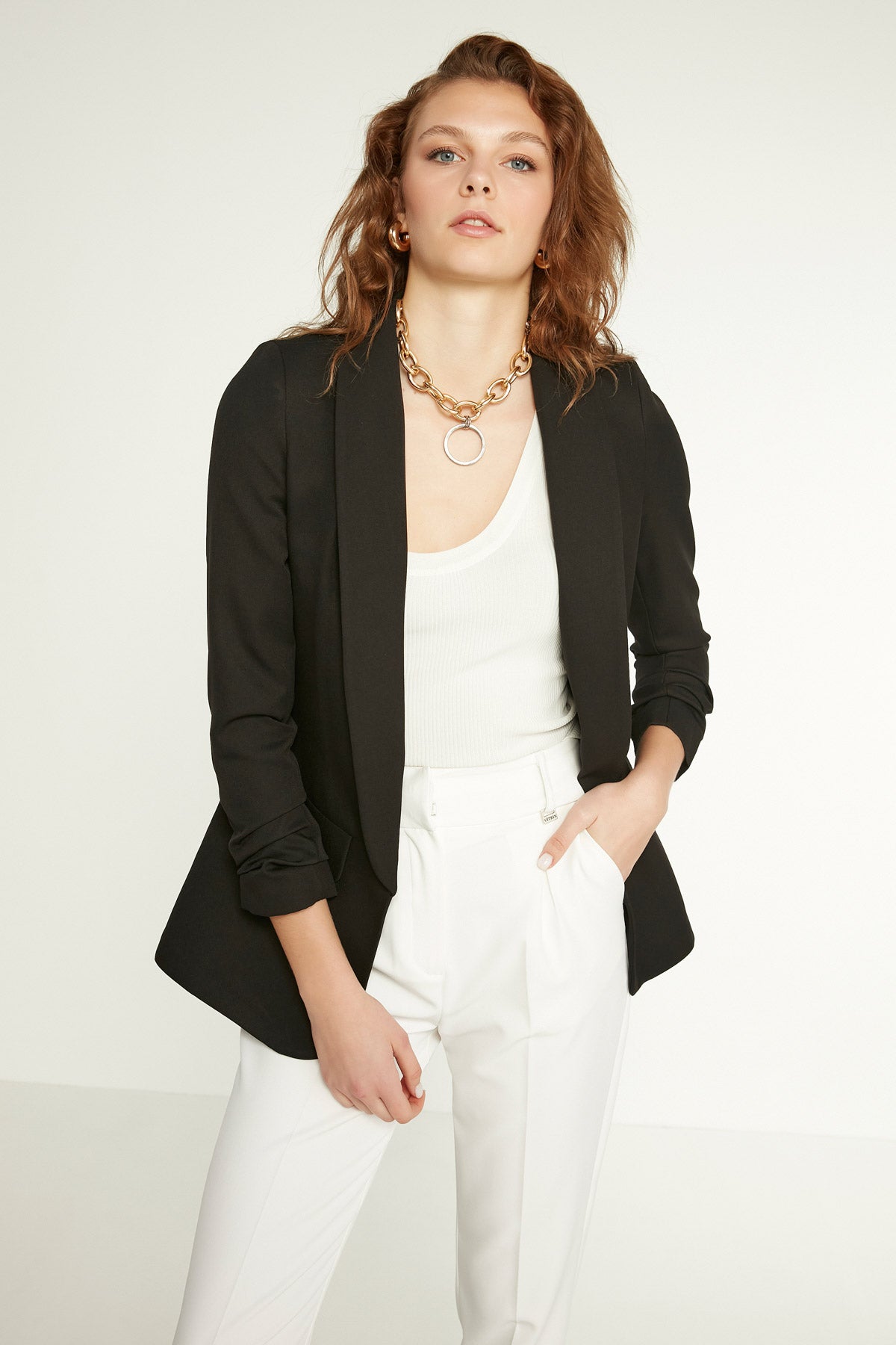 LONG COLLAR DETAILED SLEEVE BLAZER JACKET