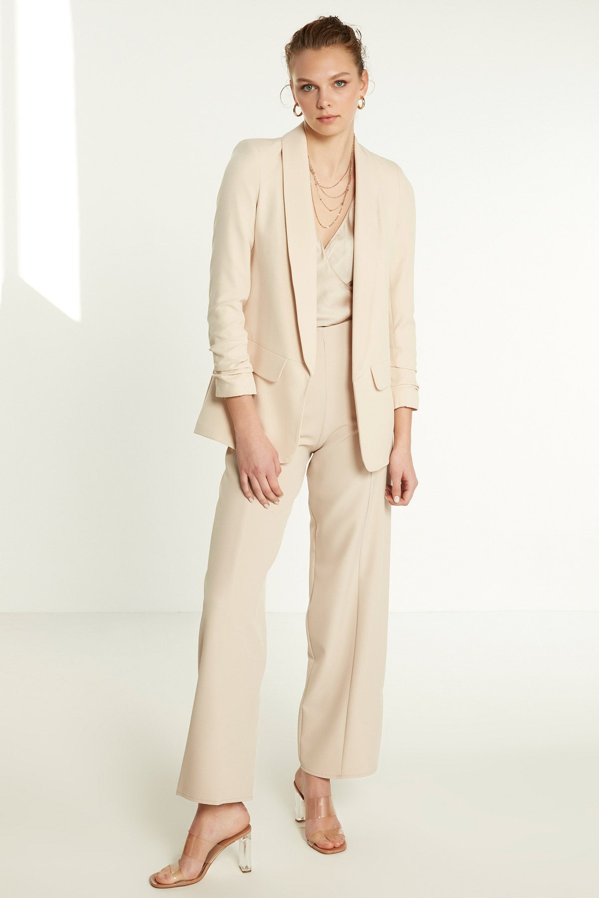 LONG COLLAR DETAILED SLEEVE BLAZER JACKET