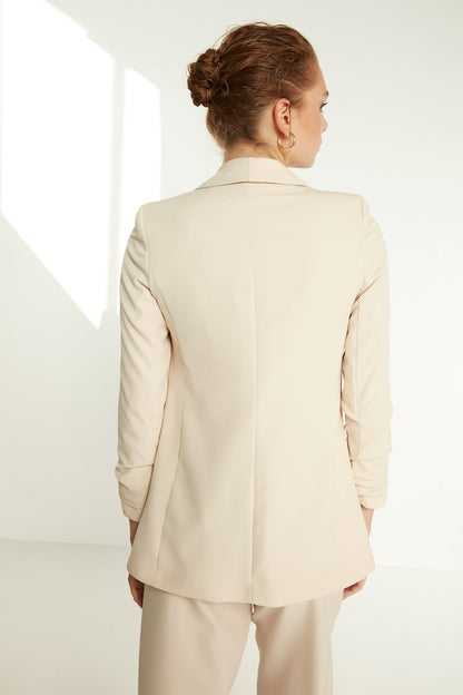 LONG COLLAR DETAILED SLEEVE BLAZER JACKET