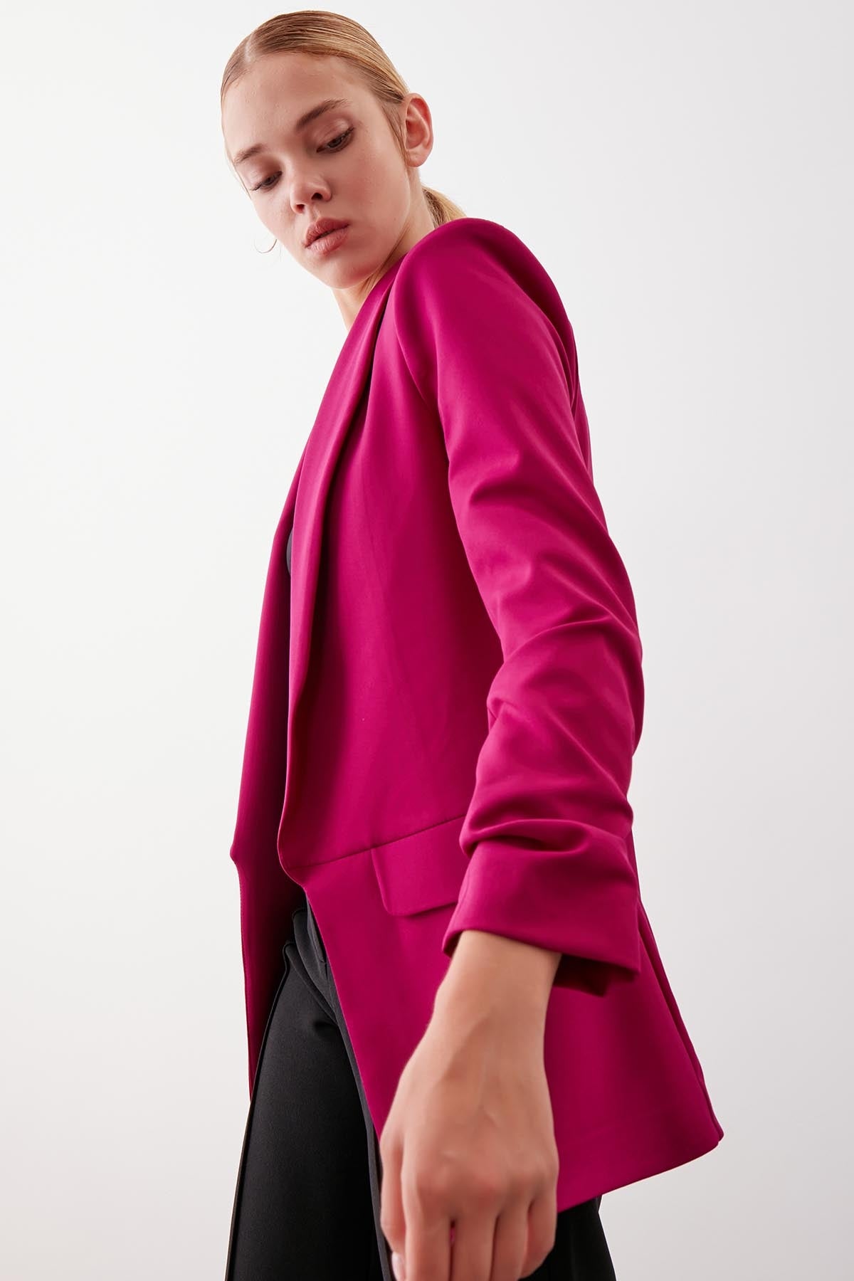 LONG COLLAR DETAILED SLEEVE BLAZER JACKET