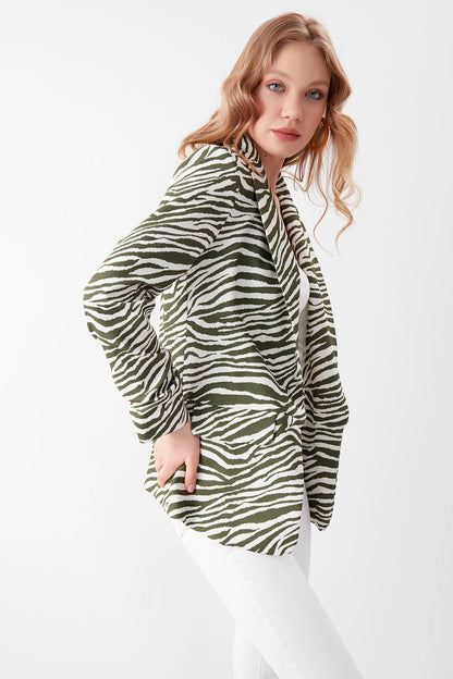 LONG COLLAR ZEBRA PATTERNED BLAZER JACKET