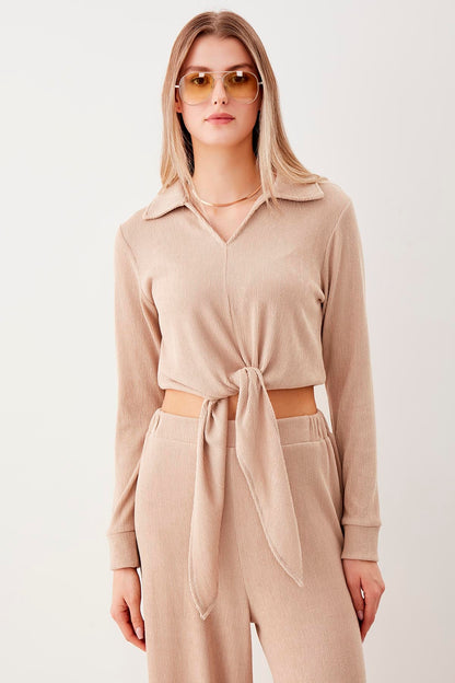 V-COLLAR BLOUSE WITH BINDING