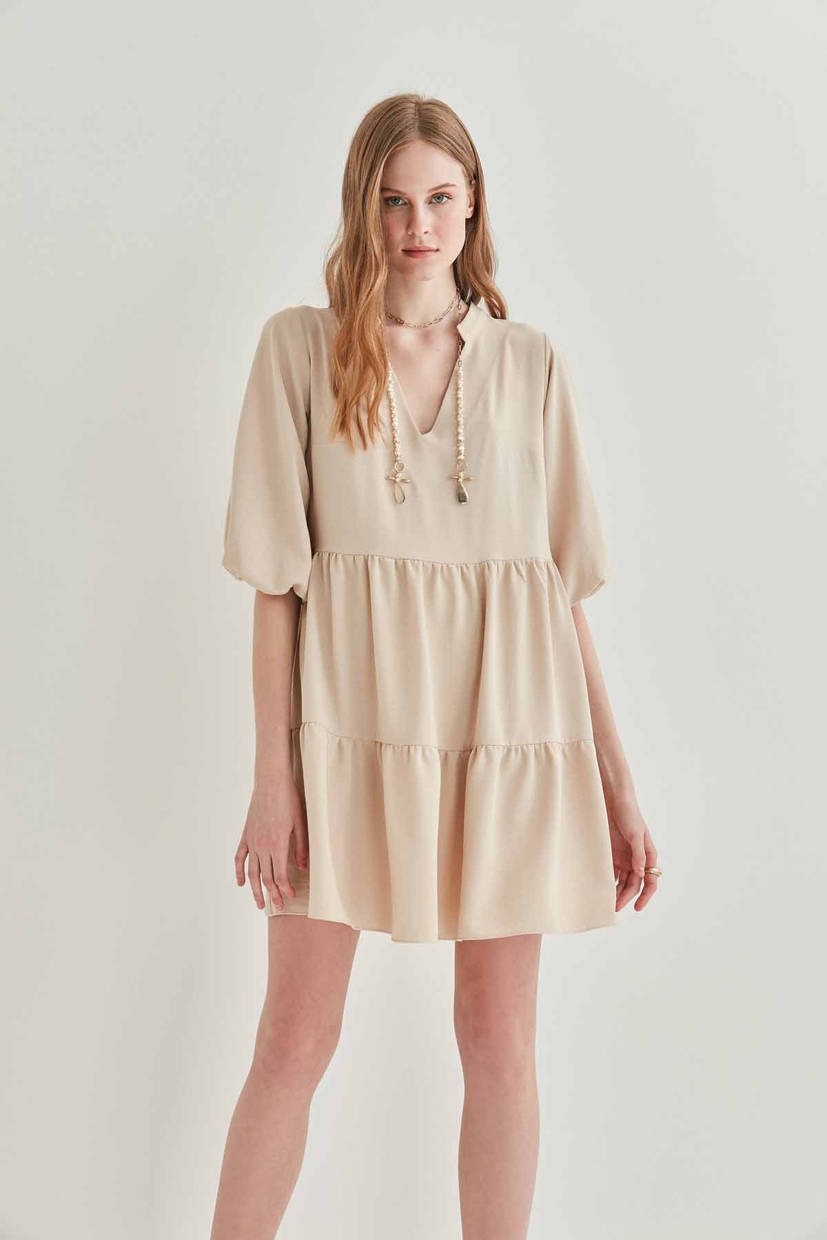 V COLLAR BUBBLE SLEEVE WIDE SECTOR DRESS