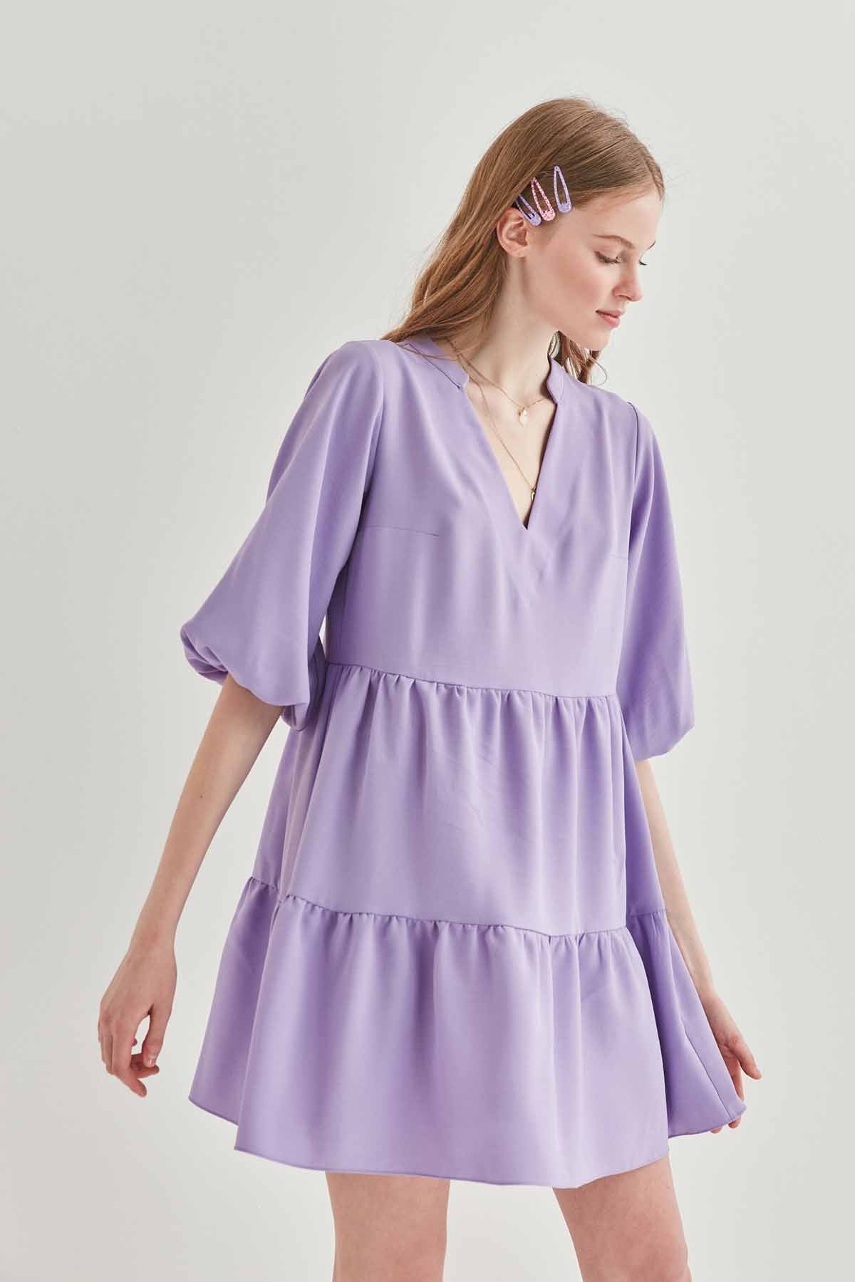 V COLLAR BUBBLE SLEEVE WIDE SECTOR DRESS