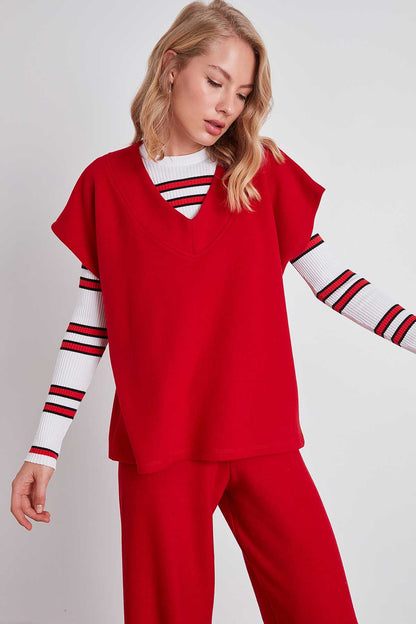 V COLLAR LOW SLEEVE KNITTED SWEAT