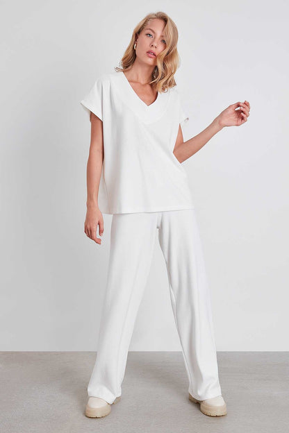 V COLLAR LOW SLEEVE KNITTED SWEAT
