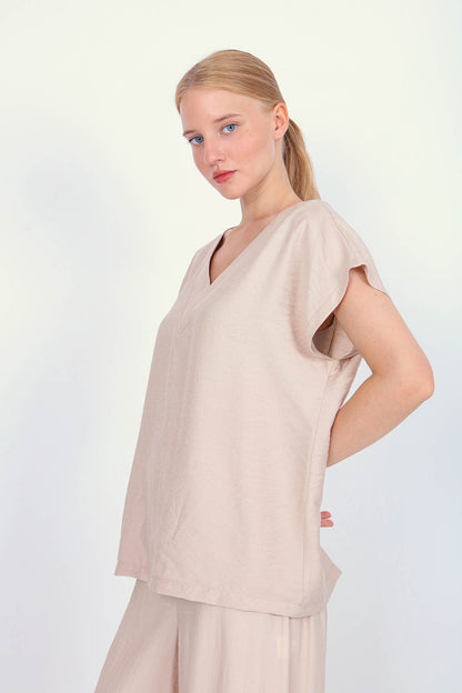 V COLLAR SHORT SLEEVE BLOUSE