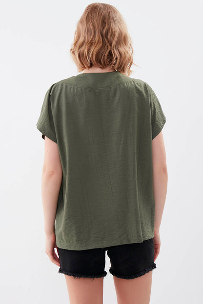 V COLLAR SHORT SLEEVE BLOUSE