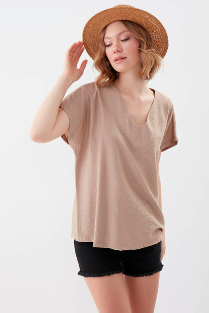 V COLLAR SHORT SLEEVE BLOUSE