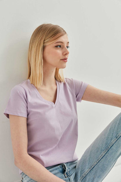 V COLLAR SHORT SLEEVE COTTON T-SHIRT