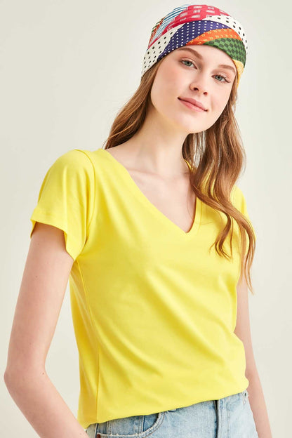 V COLLAR SHORT SLEEVE COTTON T-SHIRT