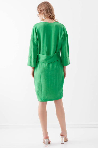 V COLLAR BUTTON PELLET DRESS