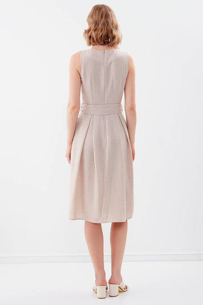V COLLAR  PLEATED DRESS WITH TIE