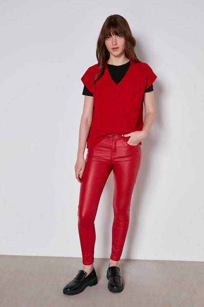 V COLLAR RELAX FIT KNITTED SWEATER