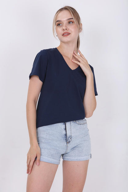 V COLLAR T-SHIRT