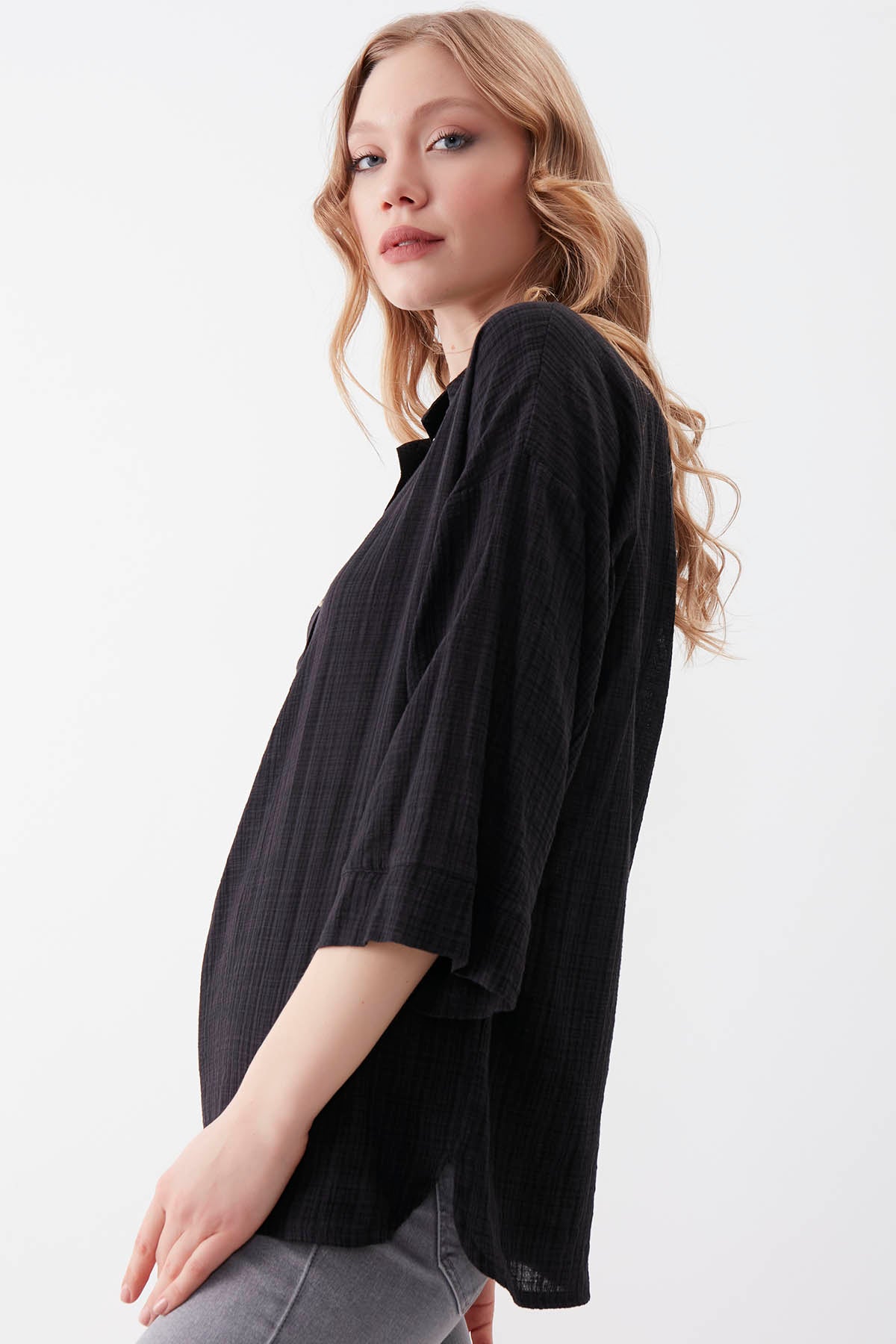 VISCOSE LINEN BUTTON BLOUSE