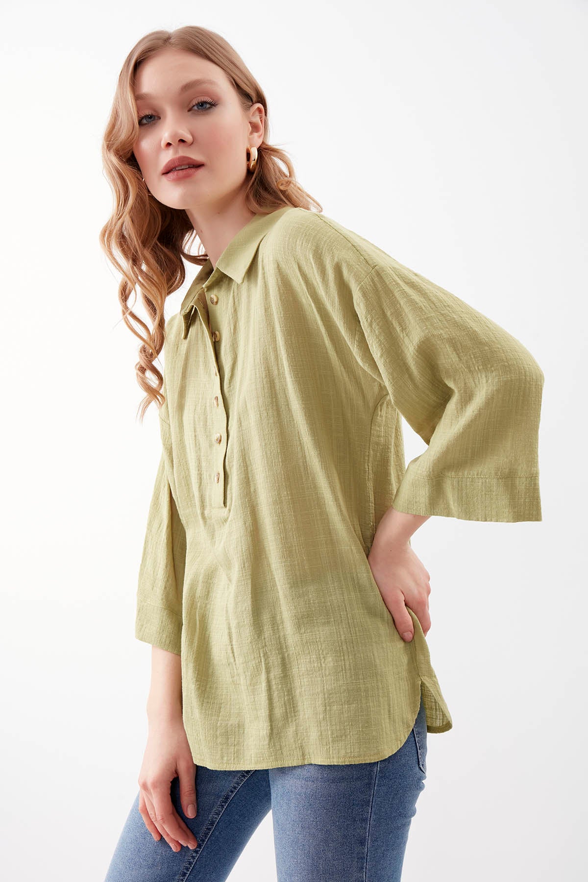 VISCOSE LINEN BUTTON BLOUSE