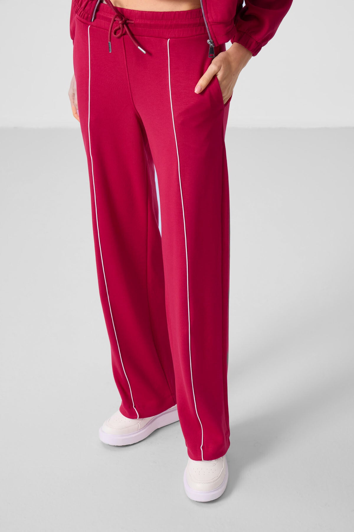 Viva Red Soft Textured High Collar Oversize Elastane Women's Tracksuit Set - 95349