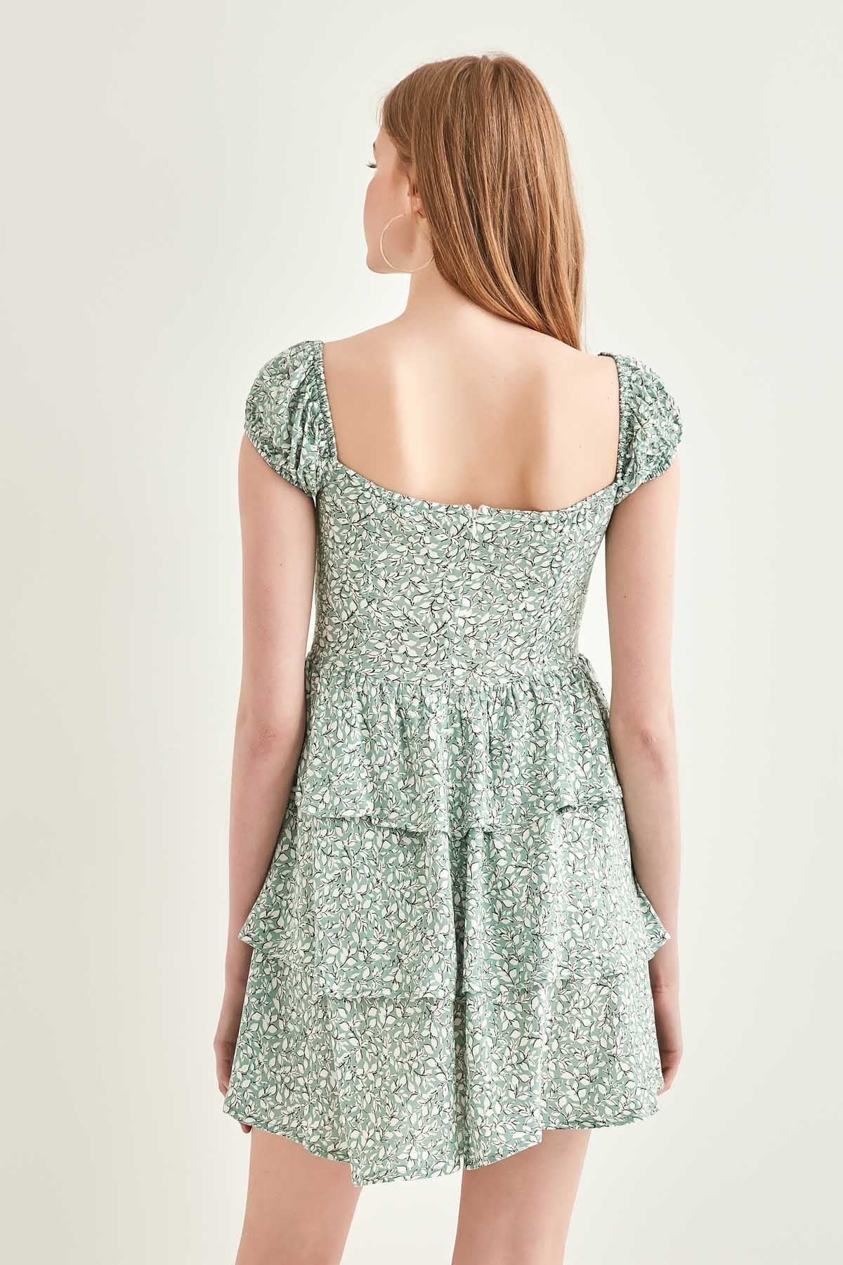 LACED COLLAR DRESS