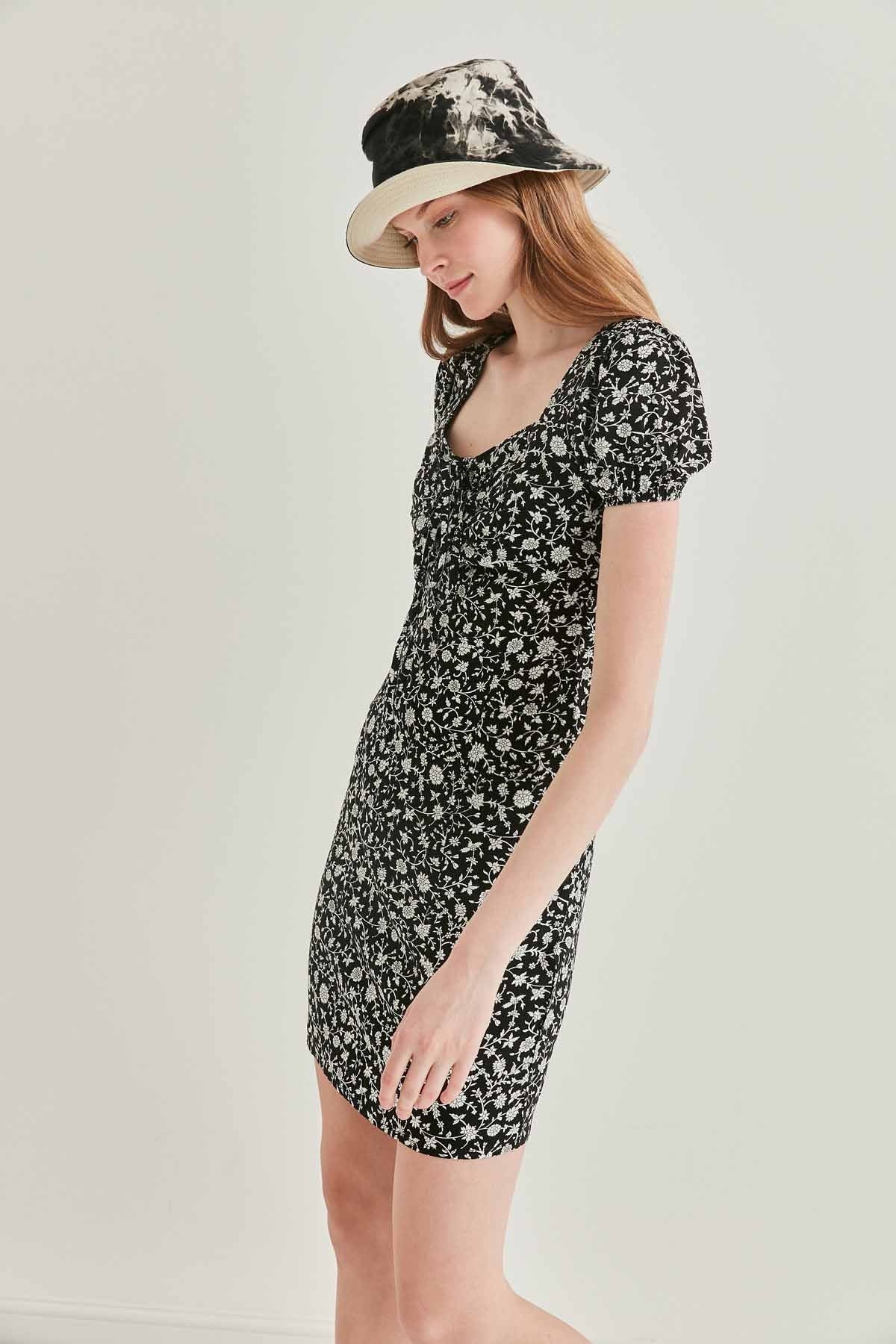 FLORAL MINI DRESS