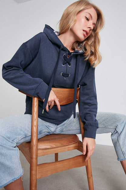 KANGAROO POCKET SWEATSHIRT