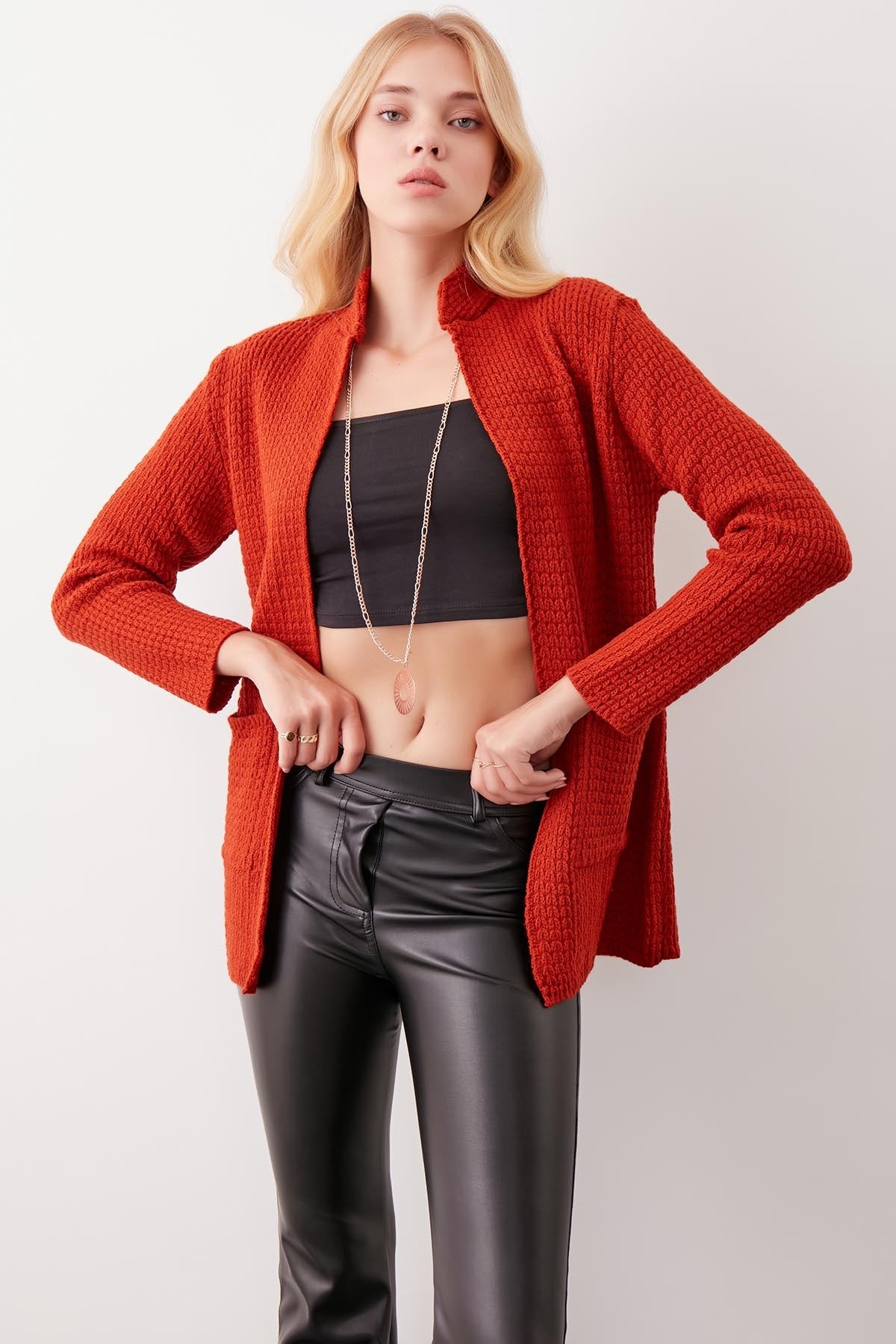OPEN KNITTED CARDIGAN WITH POCKETS