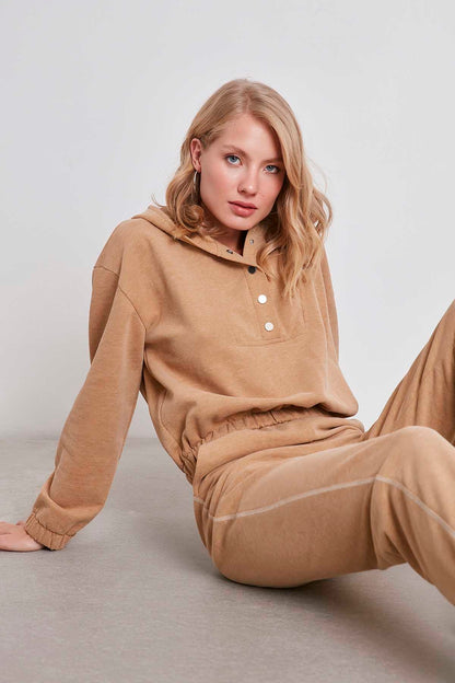 HODDIE SWEATSHIRT WITH ELASTANE SLEEVE END