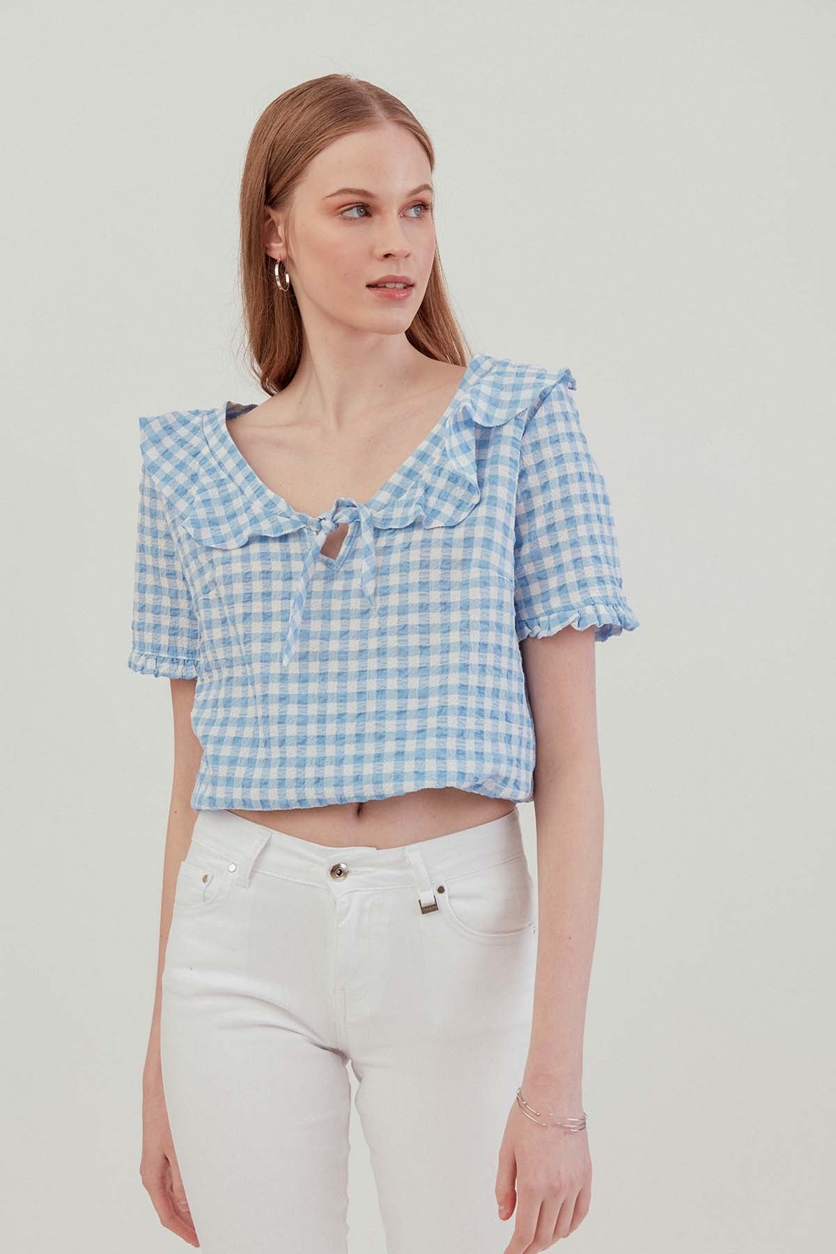 VOLAN COLLAR CHECKERED BLOUSE