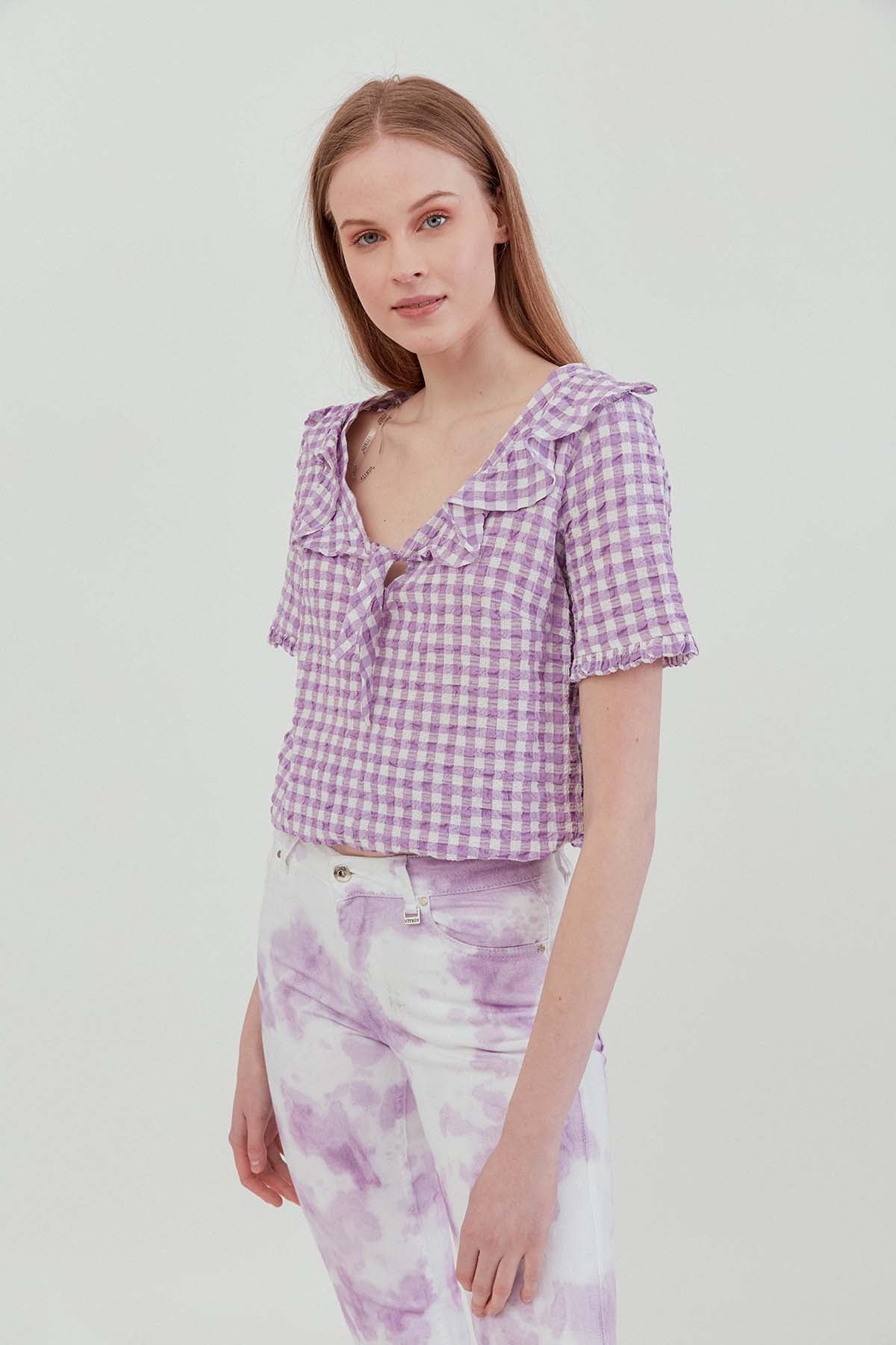 VOLAN COLLAR CHECKERED BLOUSE