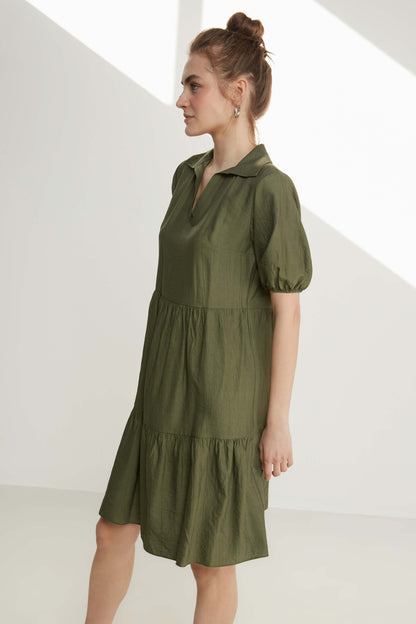 COLLARED LOOSE SLEEVE DRESS